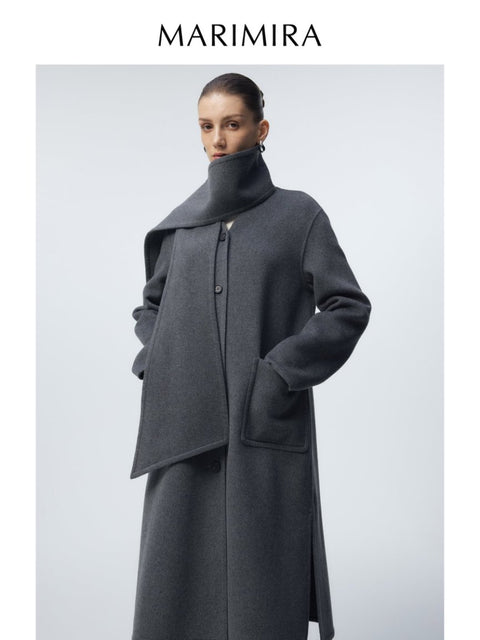 Long and wide coat